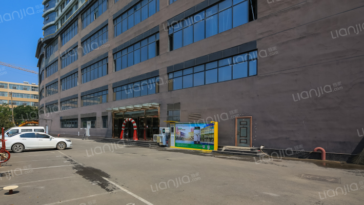 新月国际外景图