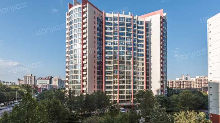 恒华国际商务中心外景图