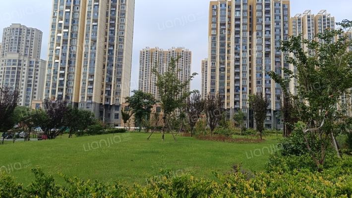 建投金秋苑E区外景图