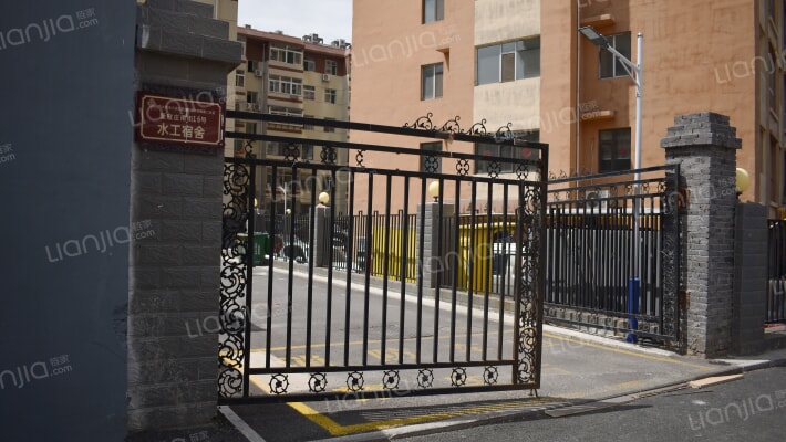 水工宿舍外景图