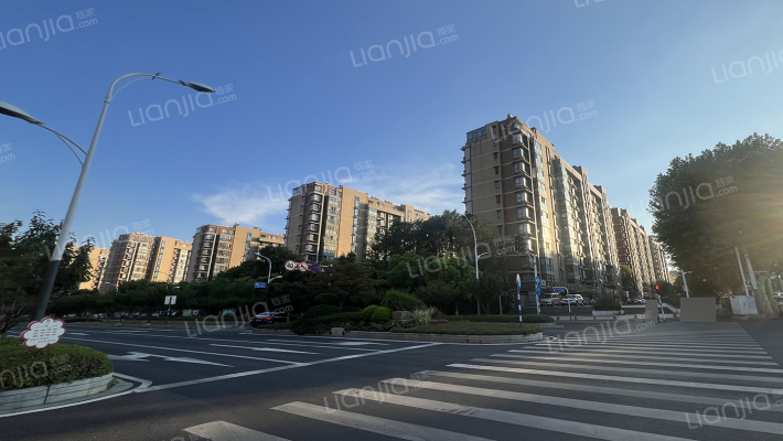 东城世家外景图