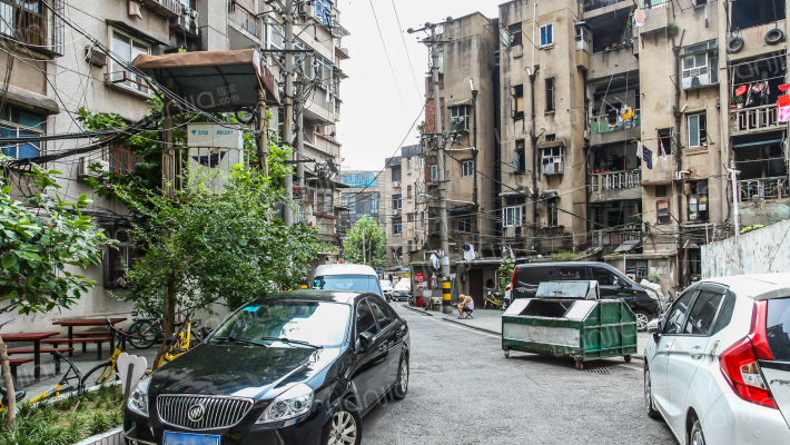 五棉宿舍外景图