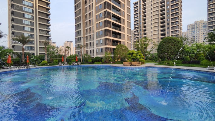 咏翠芳华轩外景图