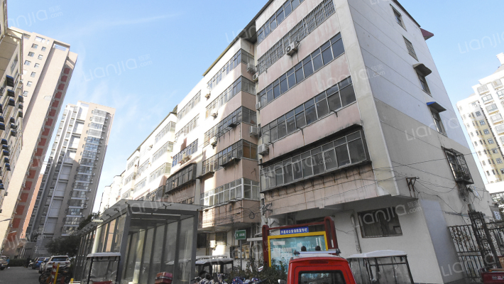 震华磨具厂外景图