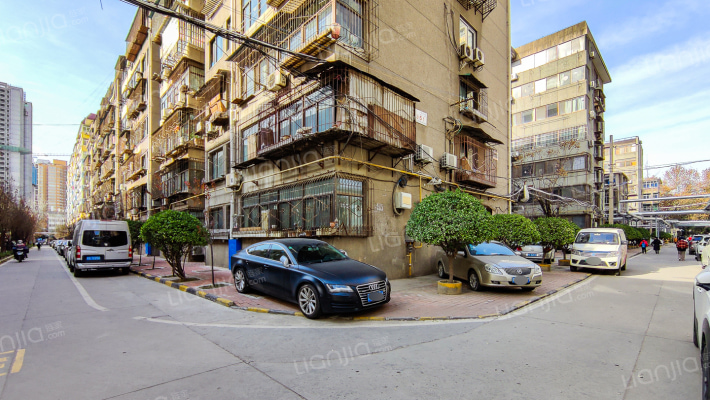 西电西容劳动路小区外景图