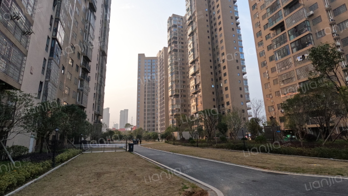 豪都铭悦广场外景图