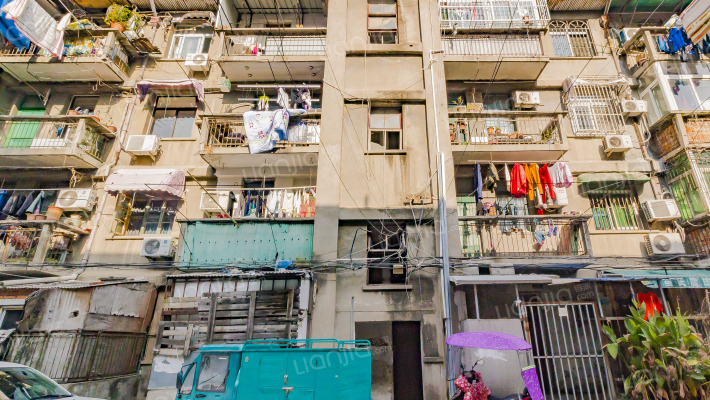 阜南路127号外景图