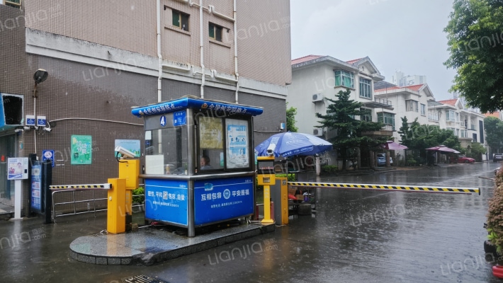 年豐山莊外景图