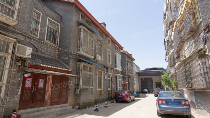 黄金公寓外景图