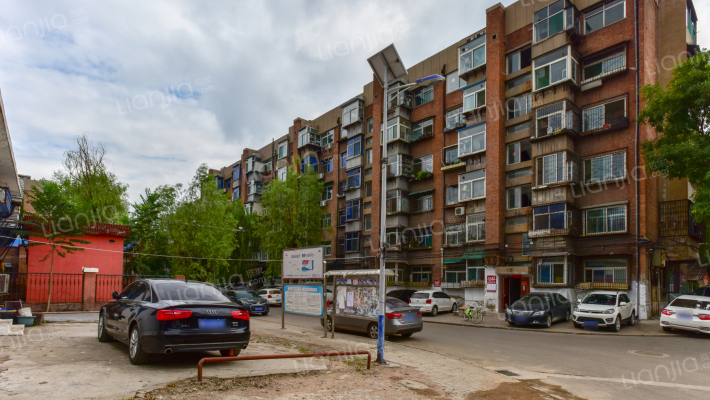 兴华北西小区外景图