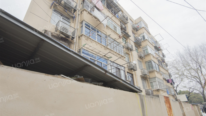 市政一区宿舍外景图