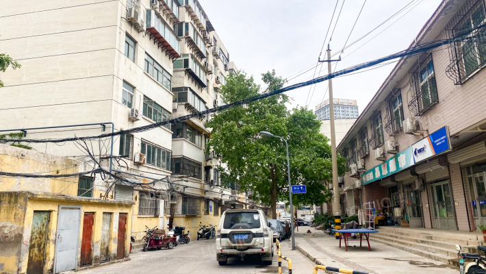 佳宝路12号外景图