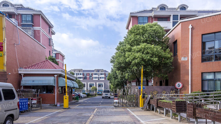 大湾名苑外景图