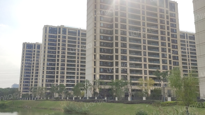 逸品澜岸花苑东区外景图