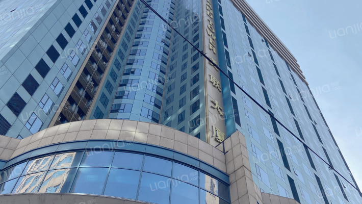 美联大厦外景图