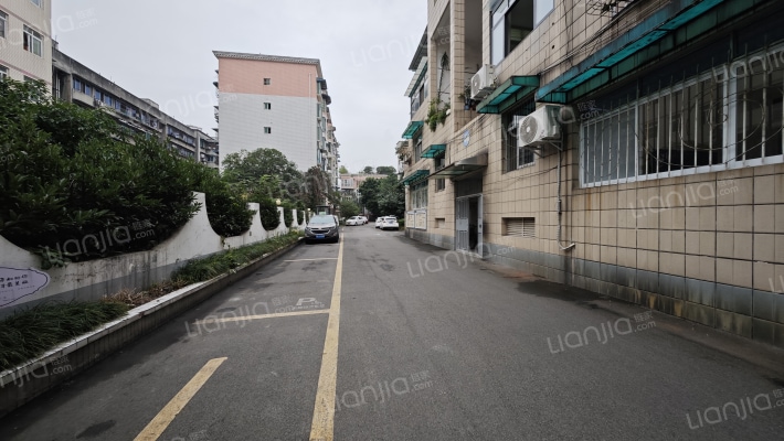 国土局家属院外景图