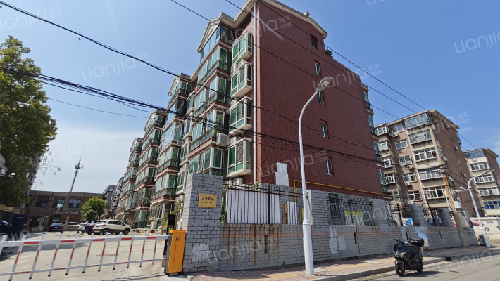 郊区计生委宿舍外景图