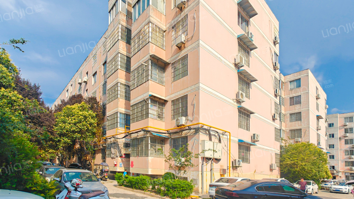 蓝丰家园外景图