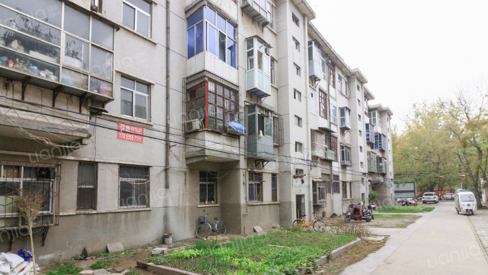 牧业专科学校第一家属区外景图