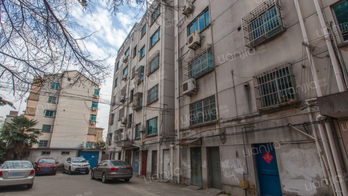 北门街小区外景图