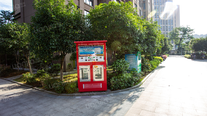 航天溪湖外景图