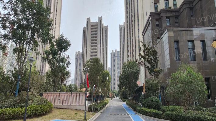 中南世纪城9期外景图