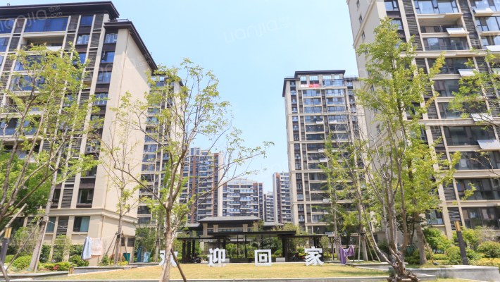 中梁香缇花苑外景图