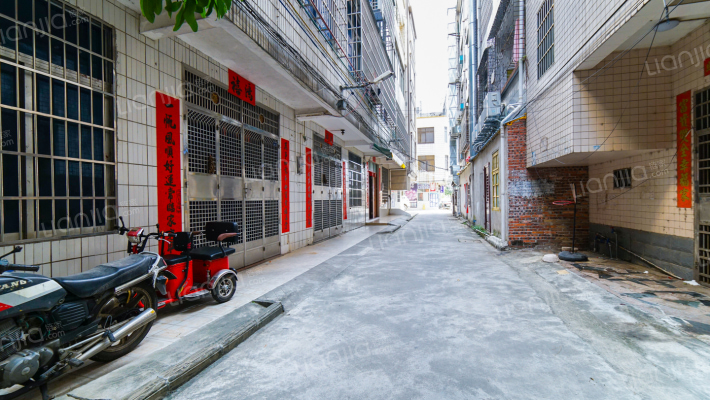 十二间屋八巷16号外景图