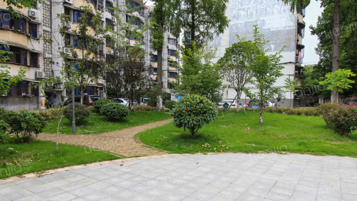 襄阳市委老干部局生活区外景图