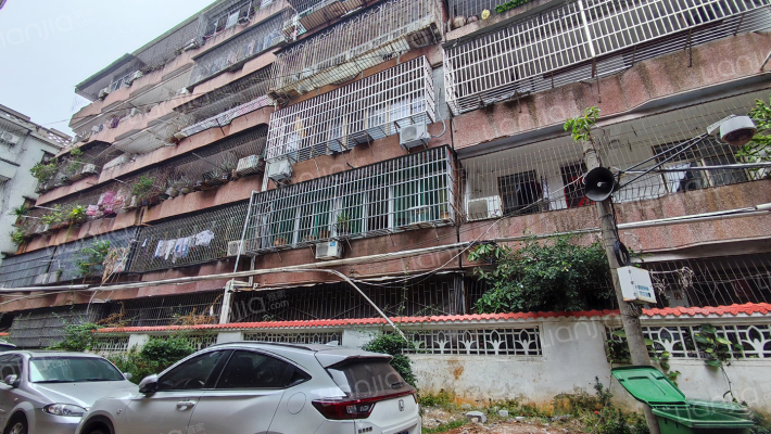 海口市人才宿舍楼外景图