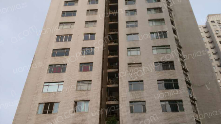 爱和大厦外景图