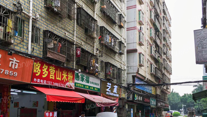 南新小区外景图