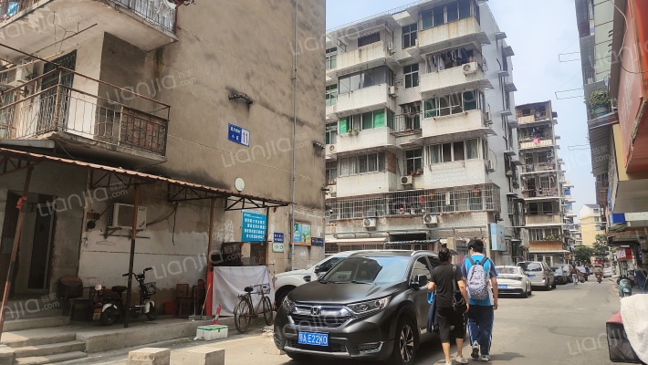 汉电小区外景图