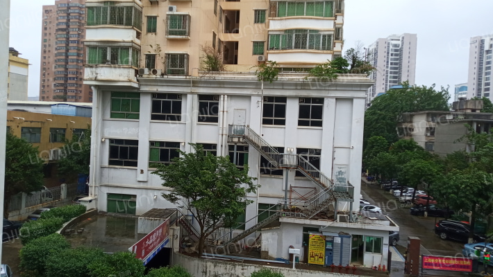 中建花园外景图