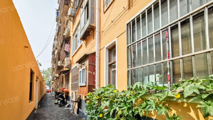 经三路北13号院外景图