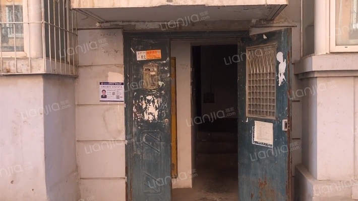 南十东路外景图