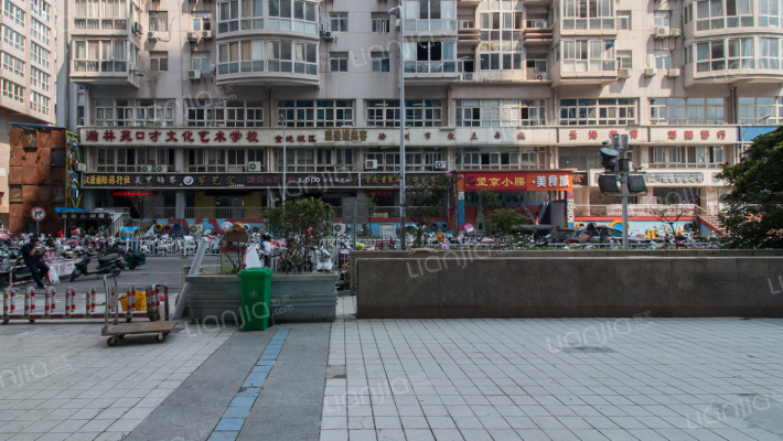 金地商务中心外景图