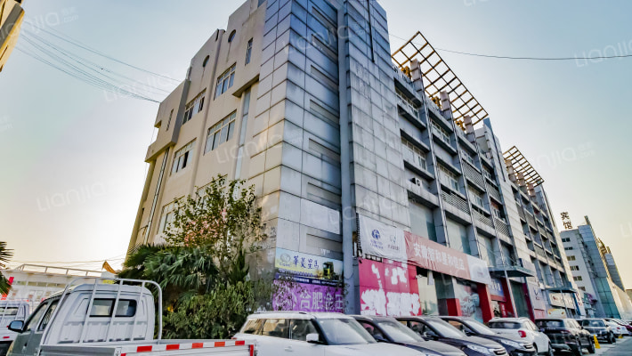 安徽国际汽车城外景图