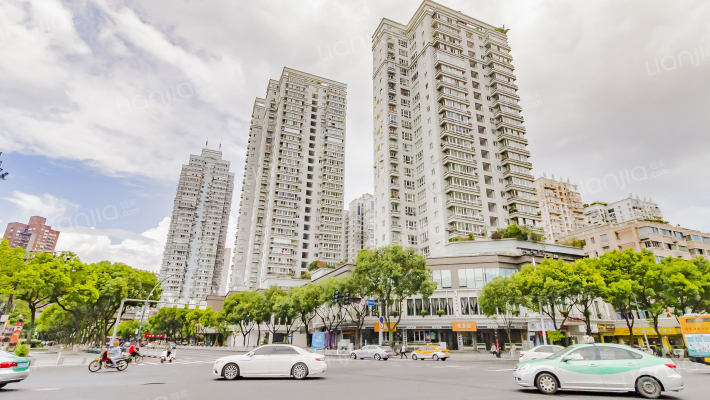 鸿翔锦园外景图