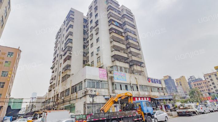 社前大厦外景图