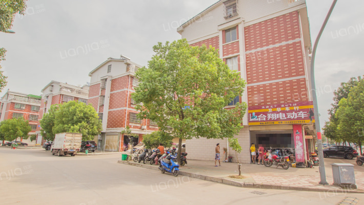 北站三区外景图