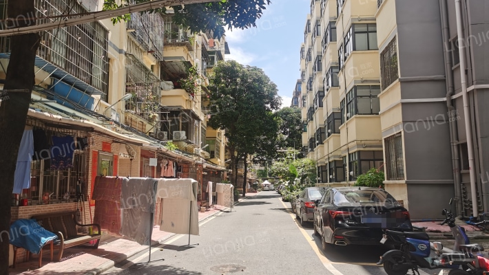 中铁港航局集团二公司丽雅生活区外景图