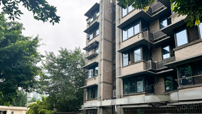 西龙须巷1号外景图