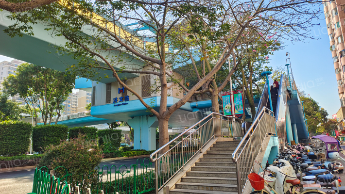 加州商业广场外景图