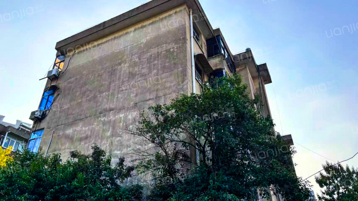 石油公司宿舍外景图