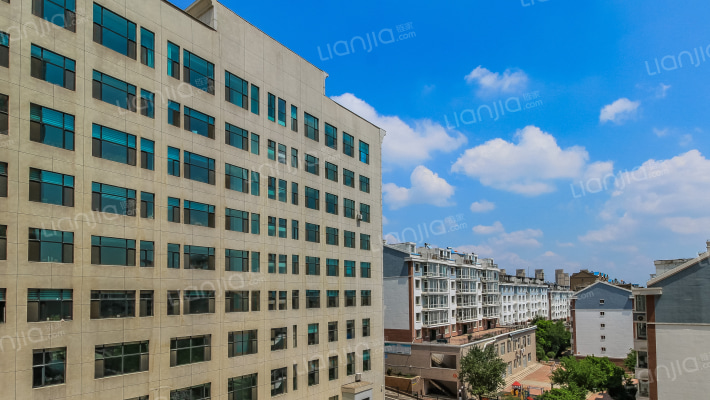 万龙原色生活2期外景图