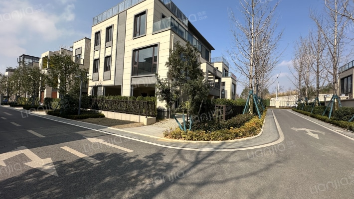 贵阳新城龙樾府房价怎么样新城龙樾府房源户型图小区车位交通地址详情