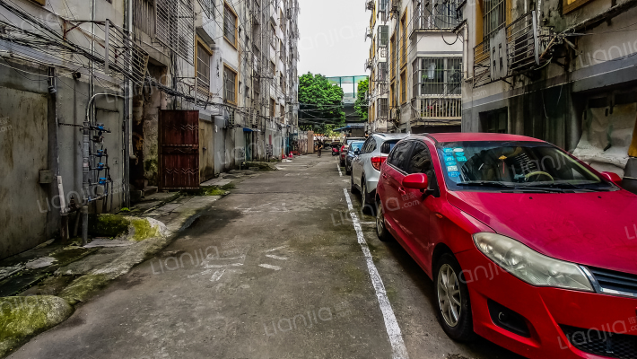 星光大道西一里12号小区外景图