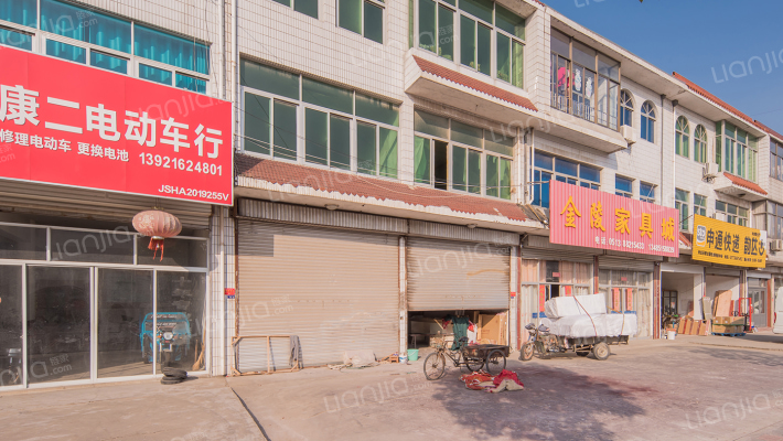 李堡镇镇南东路70号外景图