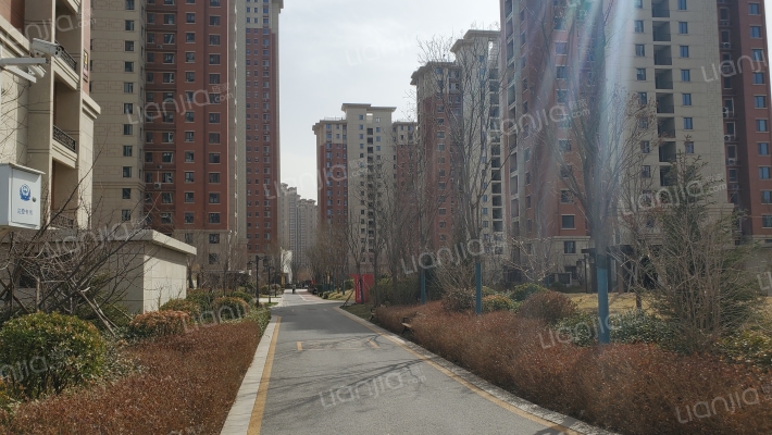 润都御园外景图